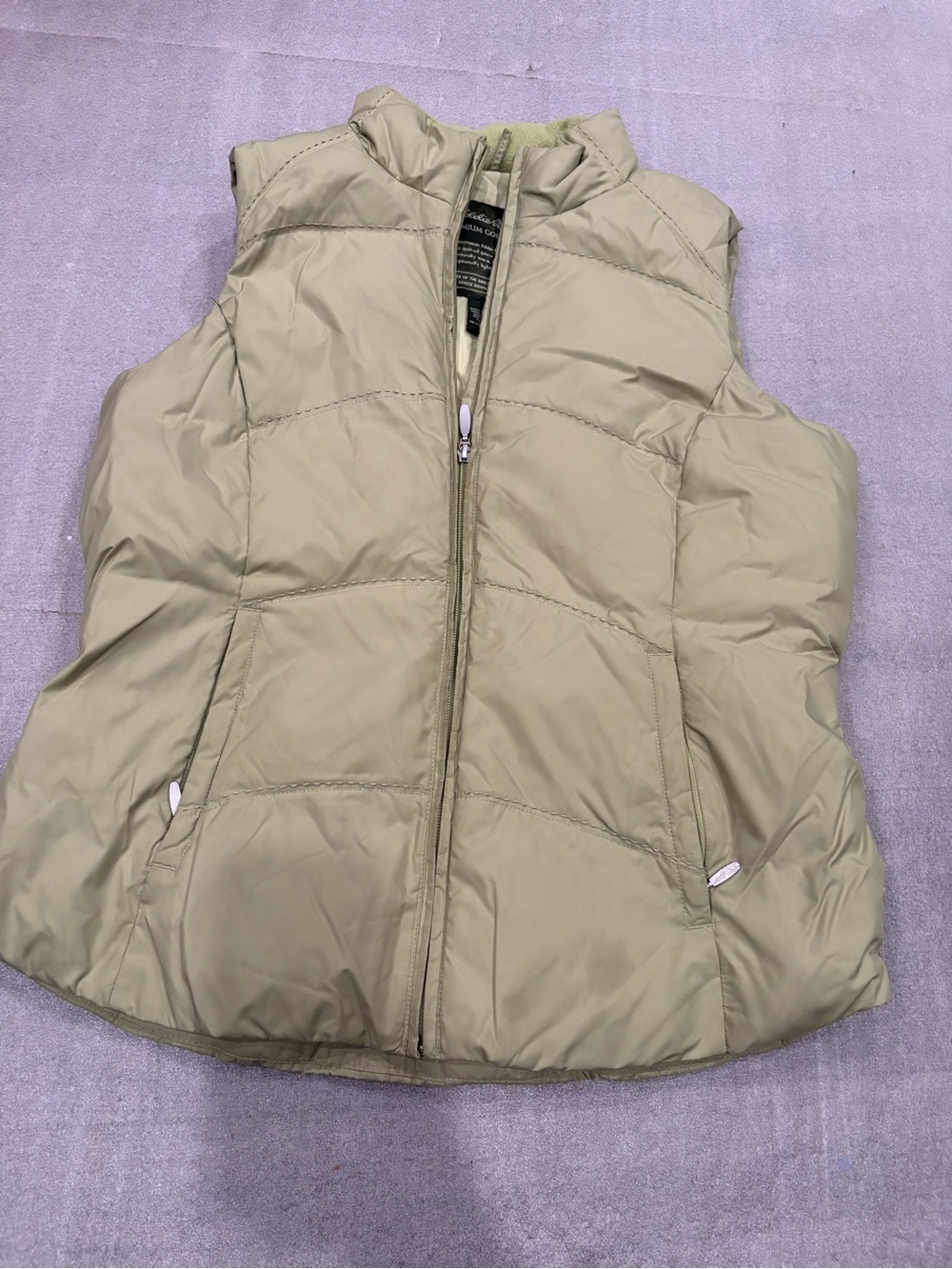 Eddie Bauer WMN Quilted Goosedown Puffer Vest - Olive Green